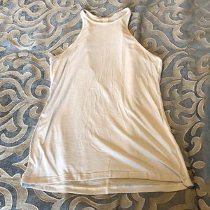 EUC lululemon White high neck workout tank size 8